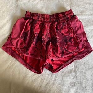 Lululemon Hotty Hot Shorts